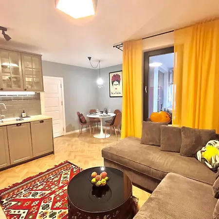 Opera Theatre Apartment With A Courtyard Varna Exterior photo